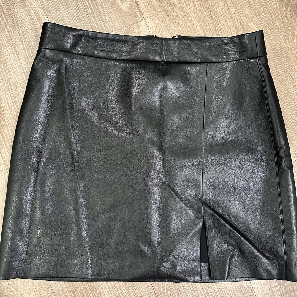 Aritzia Black Vegan Leather Mini Skirt